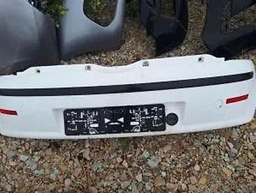 market car: FIAT PUNTO 3 ZADNJI BRANIK | Fiat punto 3 zadnji branik bela boja — 4