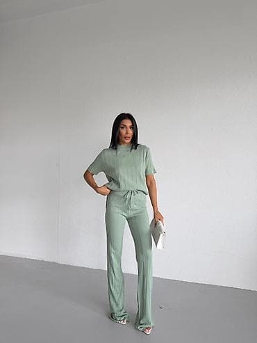 deadpool odelo: 🔥Vasi omiljeni kompleti 🔥Ponovo u prodaji od petka 🔝2800 din — 5