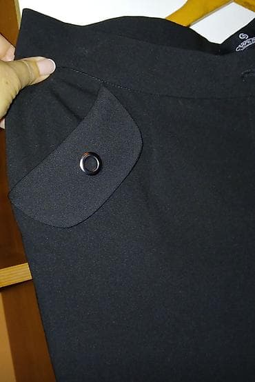 дечија игра 3: Ženske trenerke i haljina – set različitih komada 1) Crne sportske — 7