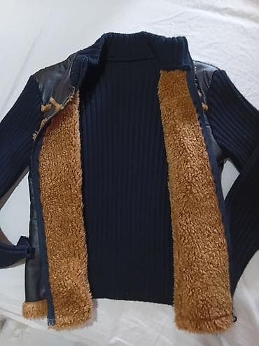 postava cincila: Ženska jakna od eko kože sa detaljima od veštačkog krzna + torbica — 5