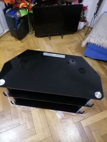 komplet spavace sobe: Polica staklena za TV neoštećena Oko 80 /40 /50 visina Staklo u boji — 20