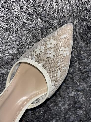 ruski balzam protiv bolova: Dve elegantne ženske slingback cipele sa špicastim vrhom: - Model 1 — 4