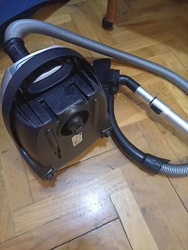 samsung do 250 evra: Vox usisivač sa kesom – klasični „canister“ model. platnena vreća — 5