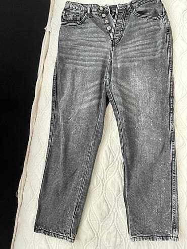 Sivi teksas pantalone – stone wash efekat - Kroj: ravne nogavice
