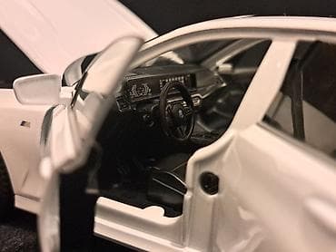 bmw s1000rr igracka: BMW 325LI G20 "Alpine Weiss" 1:24 - NOVO NOVO! Model BMW 325LI — 9