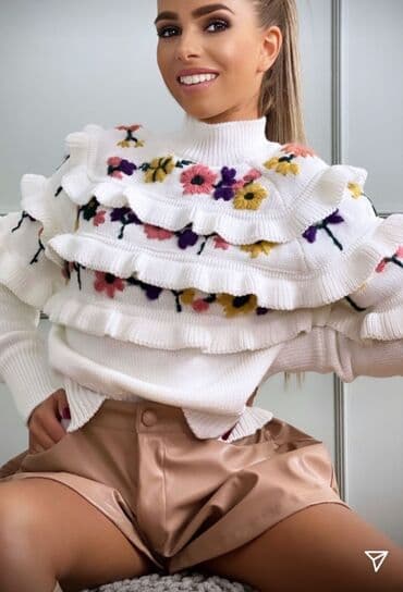 Divan džemper PAMUK trikotaža Novi modeli VRHUNSKI kvalitet Vel S UVOZ na lalafo.rs Divan džemper PAMUK trikotaža Novi modeli VRHUNSKI kvalitet Vel S UVOZ