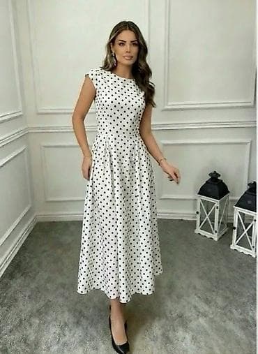 sandro ferrone beograd: Ženska duga haljina midi haljina na tufne
S m l
3000din — 8