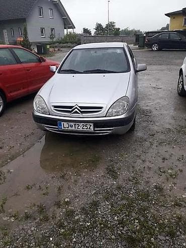 DESNI FAR ZA CITROEN XSARA OD 1998. DO 2003. GOD. | CITOEN XSARA at lalafo.rs DESNI FAR ZA CITROEN XSARA OD 1998. DO 2003. GOD. | CITOEN XSARA