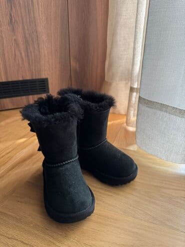 broj cipela 38 u americi: Ugg čizme, UGG, Veličina - 23 — 2