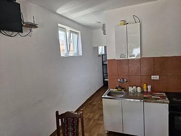 stan za izdavanje: Izdajem smestaj za radnike u Dobanovcimaklima,internettv — 2