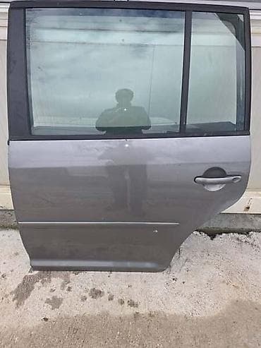 vw sharan stranac: VRATA ZADNJA LEVA RESTAJLING ZA VOLKSWAGEN TOURAN OD 2006. DO 2010 — 1