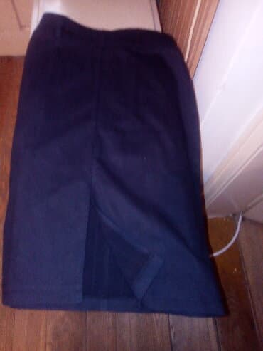 Suknja velicine s — 2