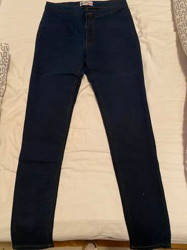 Terra Nova zenske farmerke, vel M, nove, nikada obučene. Duboki struk