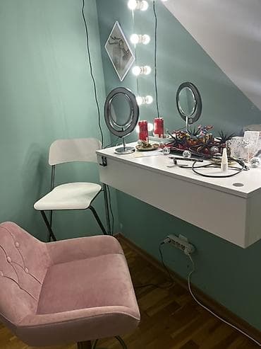 sto za sminkanje cena: Profesionalni šminkerski toaletni sto sa ogledalom i osvetljenjem - — 5