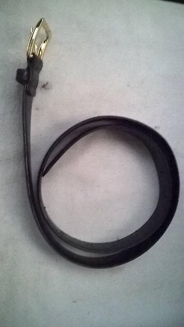 Kais muski 106 cm sa kopcom, koza, polovan, malo ispucao lak