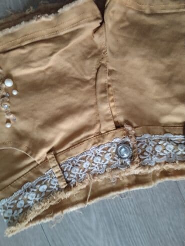 stradivarius sorcevi: XS (EU 34) — 2