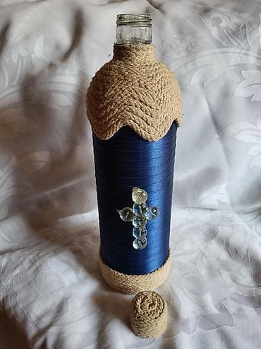 Flasa nova za pice,saten,kanap,plastika,rucni rad na lalafo.rs Flasa nova za pice,saten,kanap,plastika,rucni rad