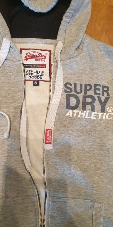 haljine c a 2023: SuperDry - SUPER DRY dukserica za muškarce. Deblji duks, sa — 2