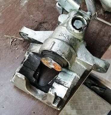 stop svetlo passat b6 karavan: ZADNJA KOCIONA KLESTA KARAVAN ZA FORD MONDEO OD 2001. DO 2006. GOD. | — 7