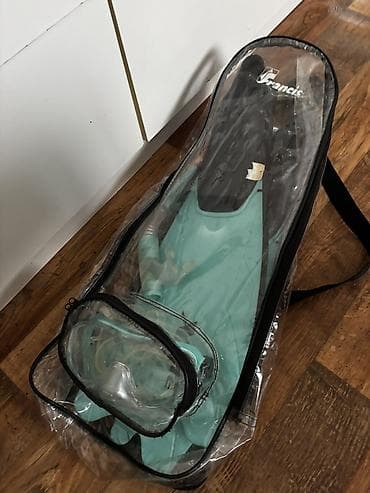 broj 40 u cm: Peraja br 41-42,naocare i disaljka su u odlicnom stanju sa sitnim — 4
