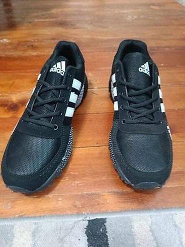 springfield muska majica: Adidas
brojevi 47 do 49

cena 3200 dinara — 2