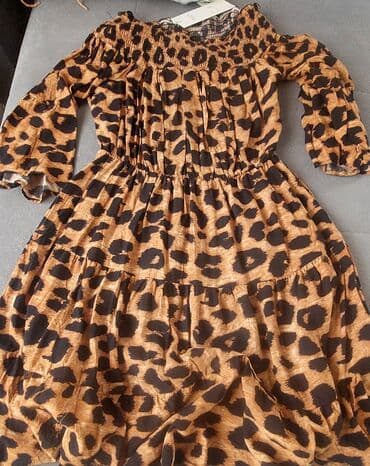 M, color - White, Other sleeves