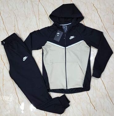 tech fleece black: Zenska Nike tech fleece komplet trenerka PAMUK Cena 4400 dinara — 4