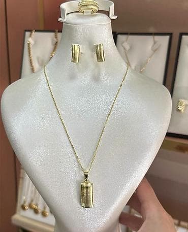 zara haljina s: Zlatni setovi nakita – elegantne kolekcije - Set 1: Ogrlica sa — 4