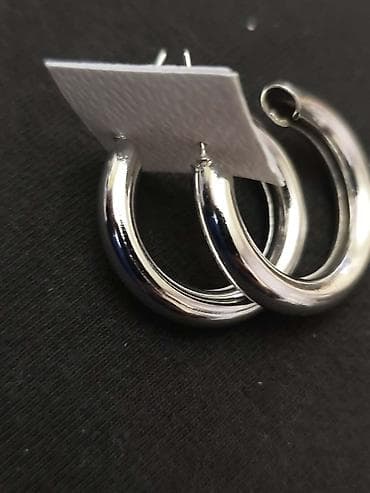 Pendants: Par 1000din
2 para1400din 💌 — 6