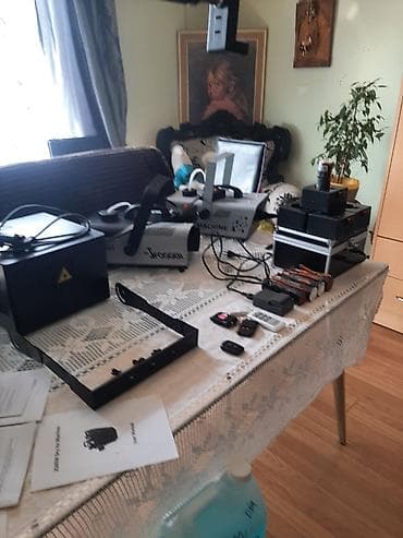 spusteni plafoni cena: DJ efekti i dim – komplet set U kompletu se nalazi sve što je — 4