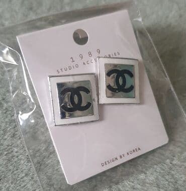 srebrne mindjuse uz uvo: Minđuše na šraf, Chanel, Materijal: Hirurški čelik — 4