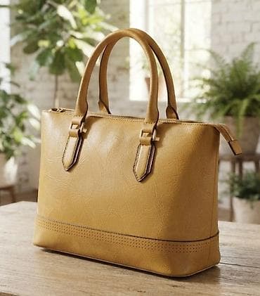 set cetkica za sminkanje: Elegantna ženska torba – camel/karamel boja - Materijal: veštačka/eko — 1