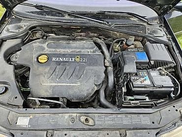 reno megan 1.6 benzin: MOTOR 2.2 110KW 150KS ZA RENAULT LAGUNA ZA 2003. GOD — 1