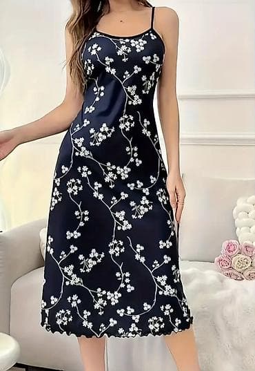 xl sabac: Satenasta slip haljina sa cvetnim printom - Materijal: glatki saten — 1