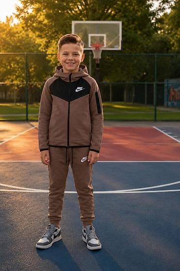 trenerke beograd: Nike dečija trenerka za dečake NOVO Novo Pamuk Veličine 8 10 12 14 — 3