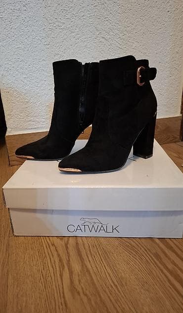 lacoste zenske patike roze: Catwalk ženske gležnjače Broj 36 - Model: Catwalk - Boja: crna - — 2