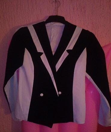 Original sako M velicine. Elegantni crno-bijeli sako, klasičan dizajn
