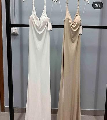 pin up haljina: Haljina duga elegantna sa spuštenim dekolteom i dubokim otvorenim — 3