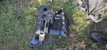 auto delovi kraljevo: REŠETKA NOSAČ BRANIK G05 ZA BMW X5 | BMW X5 g05 rešetka nosač — 1