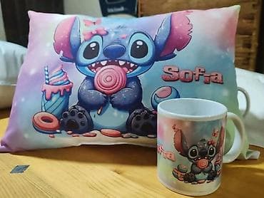 poklanjam stol i stolice: 🎁 PERSONALIZOVANI JASTUCI I ŠOLJE SA IMENOM I OMILJENIM LIKOVIMA! 🧸☕ — 6