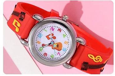 Presladak dečiji sat na bateriju sa motivom Muzika i muzički