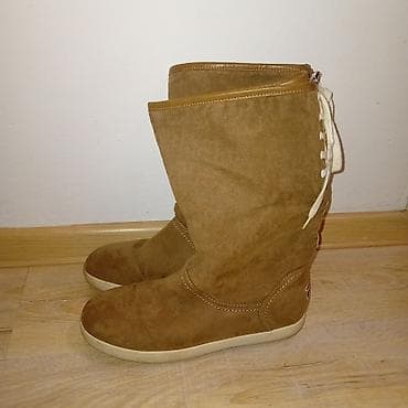 lepeze od bambusa: Fila ženske zimske čizme - Model: Fila, visoke čizme sa pertlama — 2