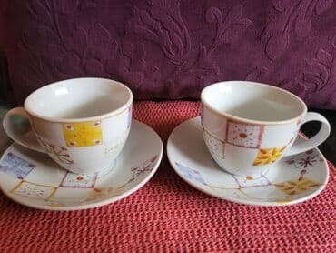 solja za trimer: Solje nove porcelanske za dvoje. Komada. 2. Tacne. 13,5cm. Solje — 6