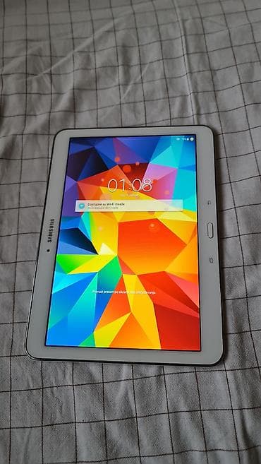 playstation 1 igre: Samsung Galaxy Tab 4 10.1 (SM‑T530) – beli - Ekran: 10.1" TFT — 1