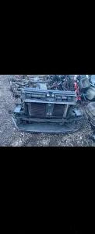prekidac za sekvent plin: VW TIGUAN 16-21 VEZNI LIM PRSA GRUDI HLADNJAK | Audi vagen delovi — 2
