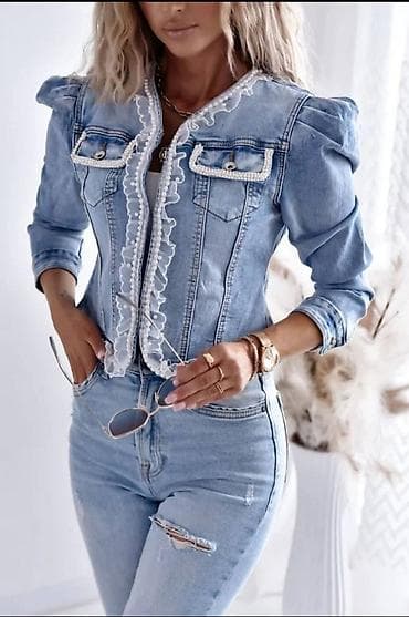 pull i bear jakne: Teksas jakna – 3700 din - Model: ženska kratka teksas jakna u svetlom — 3