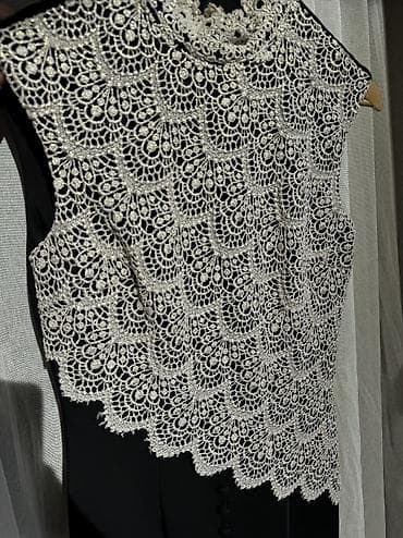 haljine mango: Elegantna crna midi haljina bez rukava sa asimetričnim čipkanim — 2