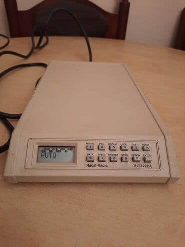 stari gramofon: Stari retro delovi za kompjuter, dekstop računar Nepoznato stanje — 7