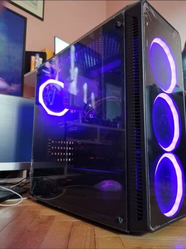 Super GAMER - Ryzen 7 2700/16gb/GTX 1070/256gb m.2 Odlicna