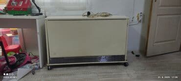 silver crest friteza na vruć vazduh: Električni akumulacioni radijator (TA peć) sa termostatom i točkićima — 2